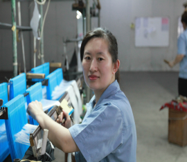 精益求精、追求卓越 —記白坯生產(chǎn)準(zhǔn)備綜筘課蔣成利